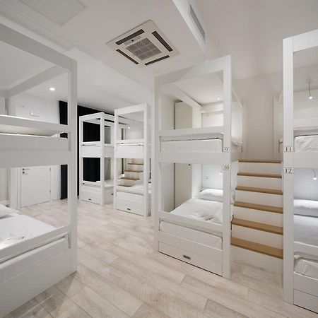 Boutique Hostel Posteya Split Exterior photo